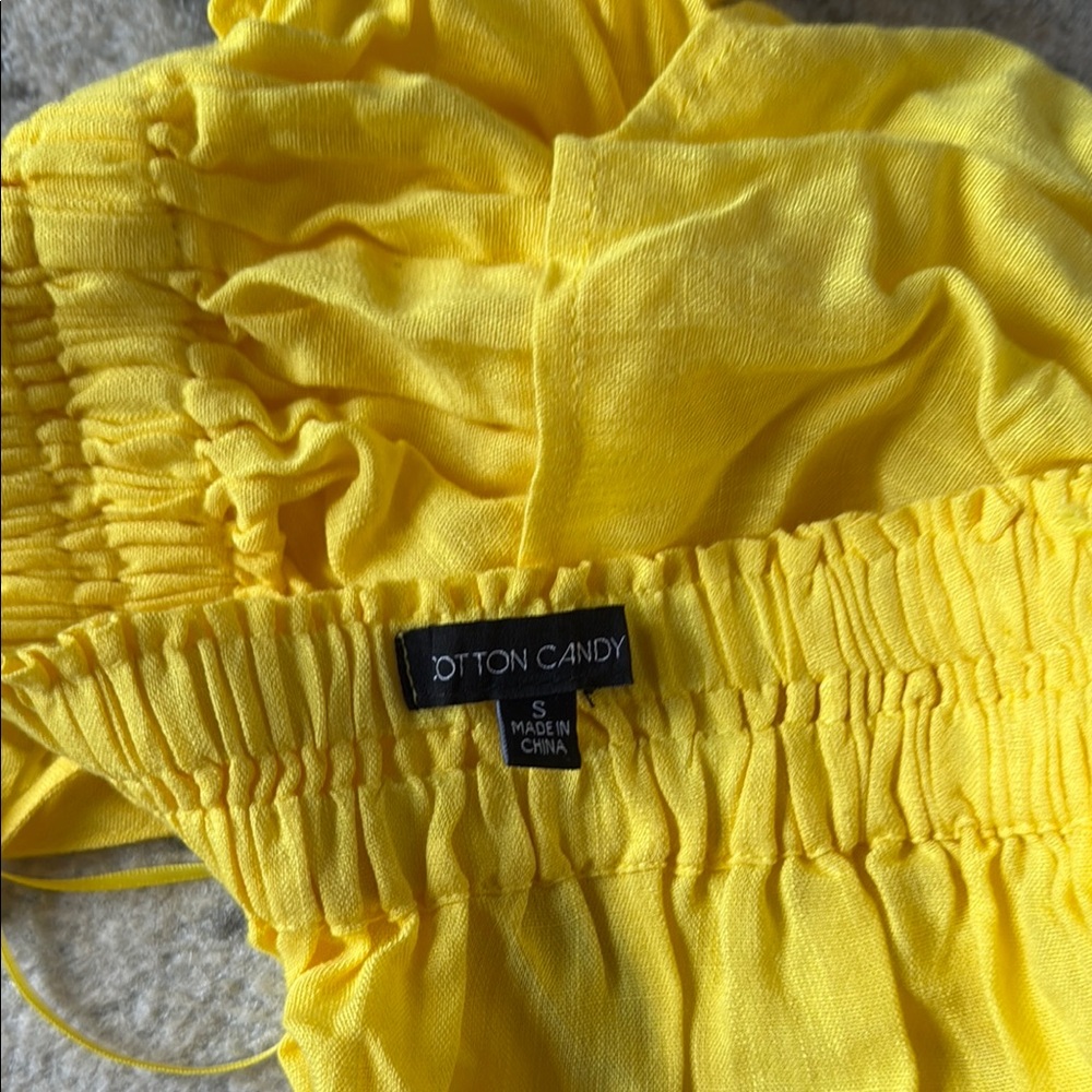 Cotton Candy Yellow Ruffled Blouse - Picture 3 of 3